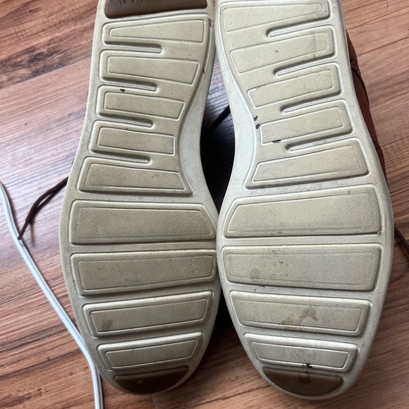 Men's ØriginalGrand Wingtip Oxfords - Picture 5 of 6